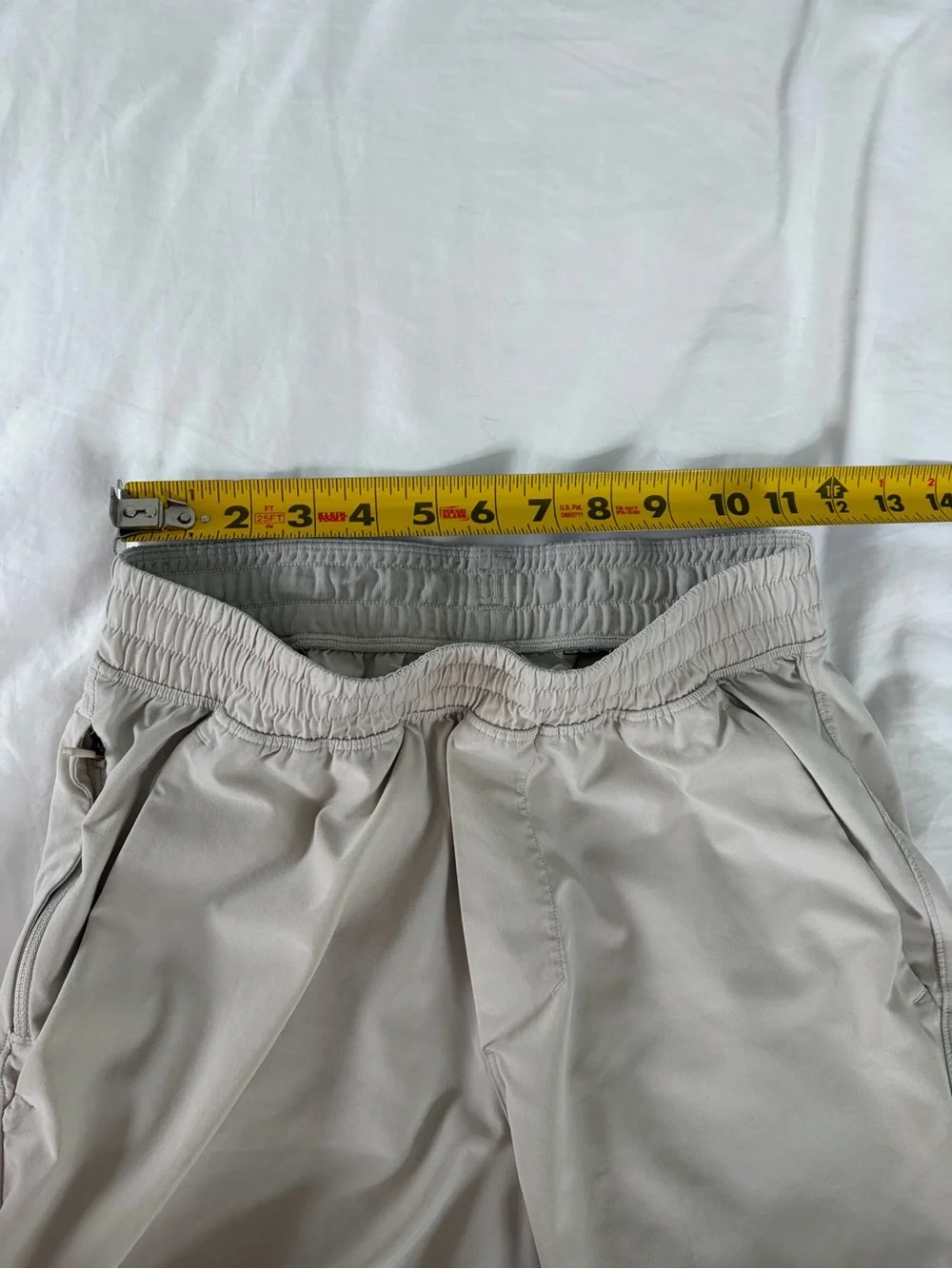 Lululemon Boys Shorts Large 12-14 Beige Athletic Zip Pockets